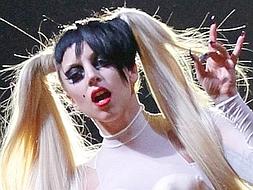 Lady Gaga suma 9 millones de 'monstruos' en Twitter