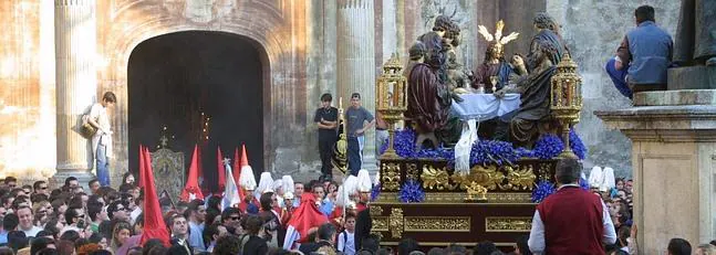 Muy Ilustre y Real Cofradía de Nazarenos de la Santa Cena Sacramental y María Santísima de la Victoria