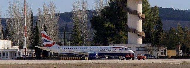 Pasajeros del vuelo Londres-Granada cambian de avión minutos antes del despegue por un 'problema técnico'