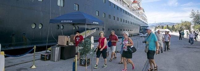 Arranca la temporada de turismo de cruceros en la Costa de Granada 